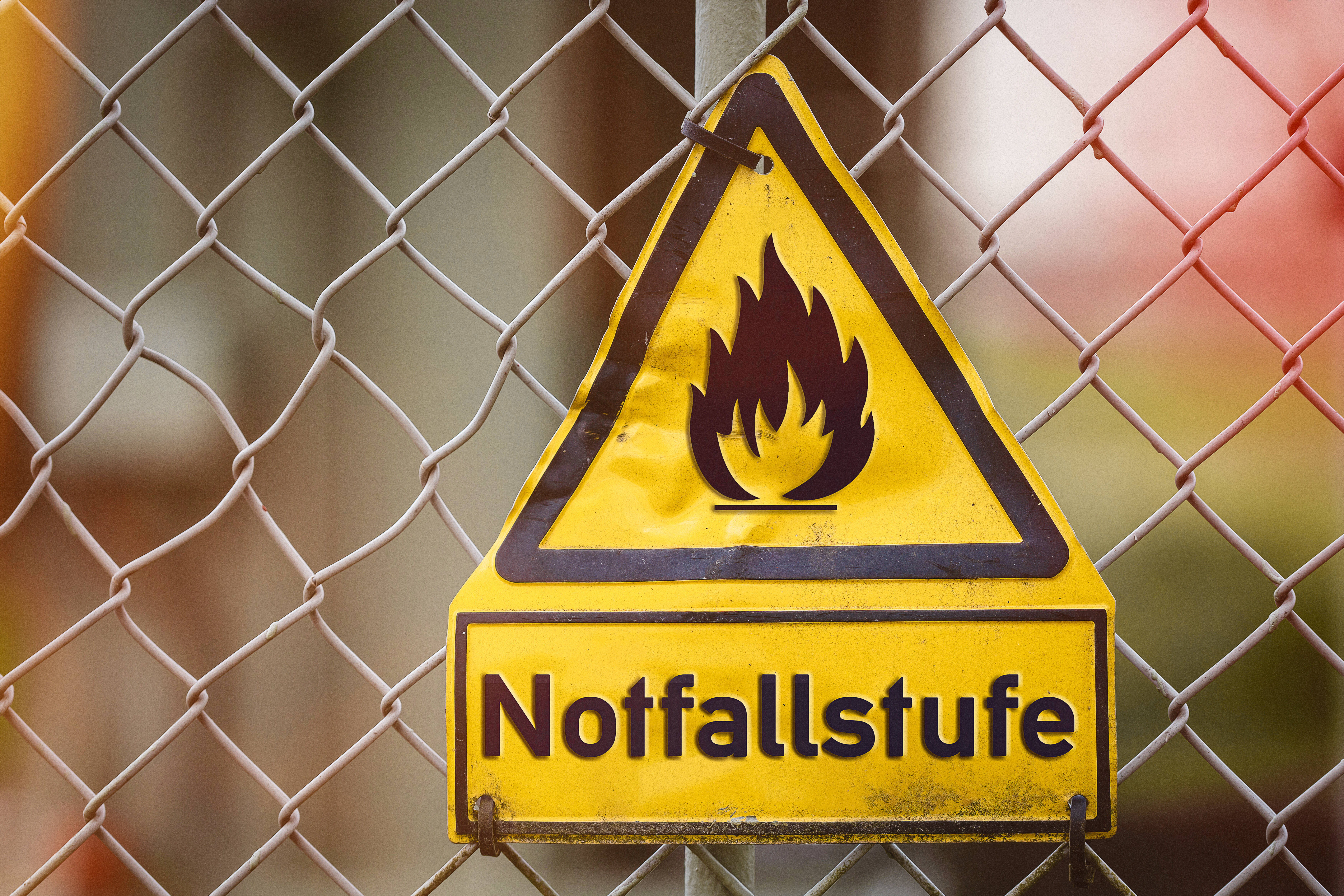 Deutsche Gasspeicher leeren sich! Reicht es für den Winter? Wir nutzen wieder mehr Gas!