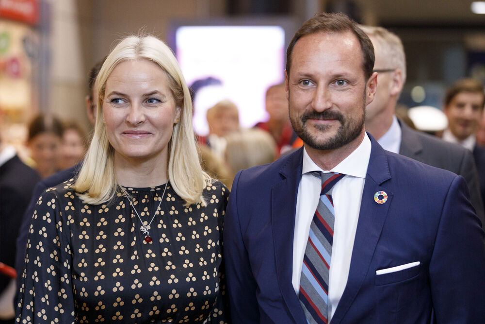 Rückhalt für Kronprinzessin Mette-Marit! - So unterstützt Prinz Haakon seine Frau