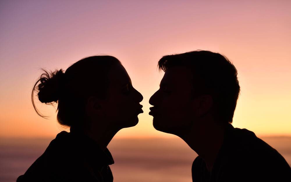 30 Grad am Wochenende! Sommer-Bombe, Meteorologen sicher - Heiße Luft aus der Sahara sorgt für Sommer-Comeback